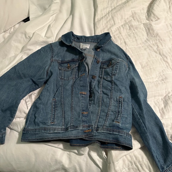 Jean jacket - Picture 1 of 3
